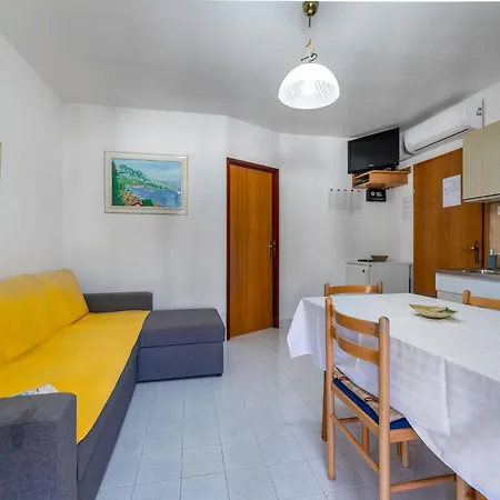 Apartments Janko Zarok Baska  Exterior photo