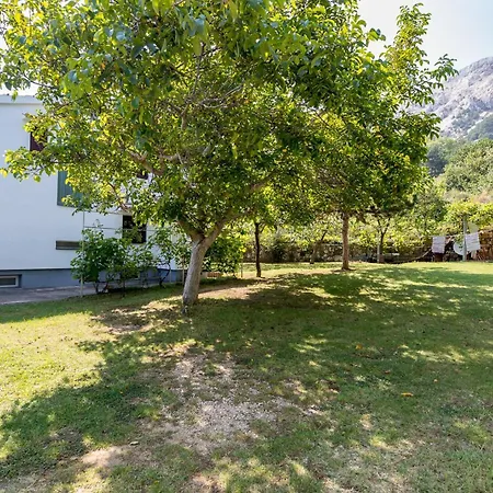 Apartments Janko Zarok Baska  Exterior photo