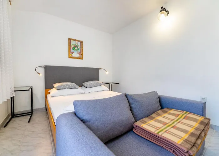 Apartments Janko Zarok